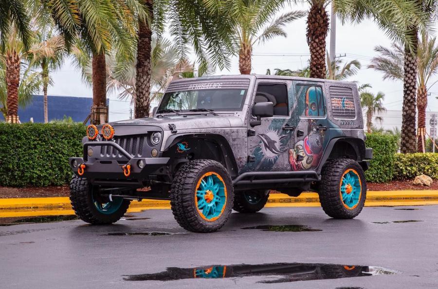  Jeep Wrangler Unlimited Fins 4 Life by MetroWrapz 2020 года  (фото 1 из 4)